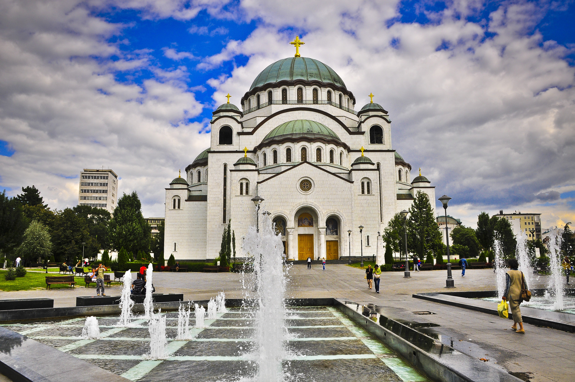 sveti-sava-by-day-belgrade-september-2010-alexander-t-2000x1328-jygt